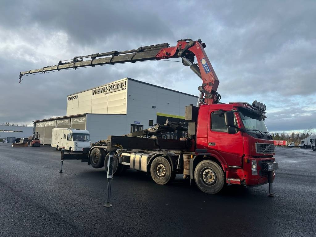 Volvo FM13. HMF 6020-K8 - Darus autó: 1 kép. Volvo FM13. HMF 6020-K8 - Darus autó: 1 kép.