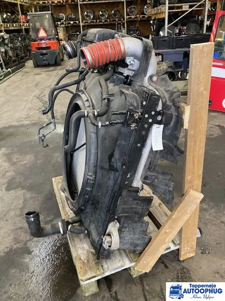 DAF Køler pakke – DAF 2204691 – DAF 2125896 – DAF 2015914 - Köztes hűtő - Teherautó: 2 kép. DAF Køler pakke – DAF 2204691 – DAF 2125896 – DAF 2015914 - Köztes hűtő - Teherautó: 2 kép.