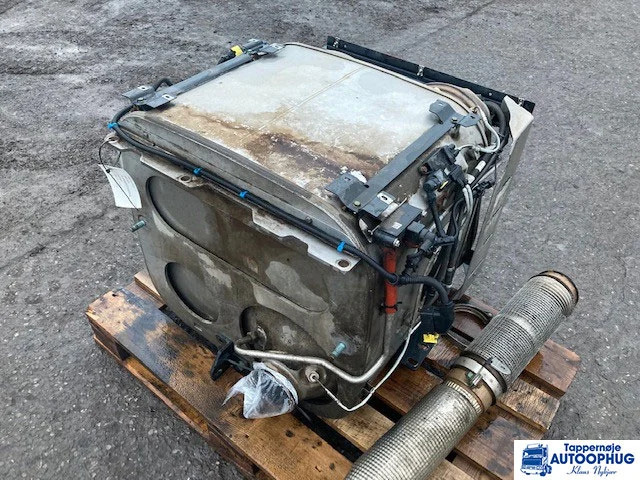 MAN Exhaust silencer MAN 81.15103-6182 - Kipufogórendszer - Teherautó: 4 kép. MAN Exhaust silencer MAN 81.15103-6182 - Kipufogórendszer - Teherautó: 4 kép.