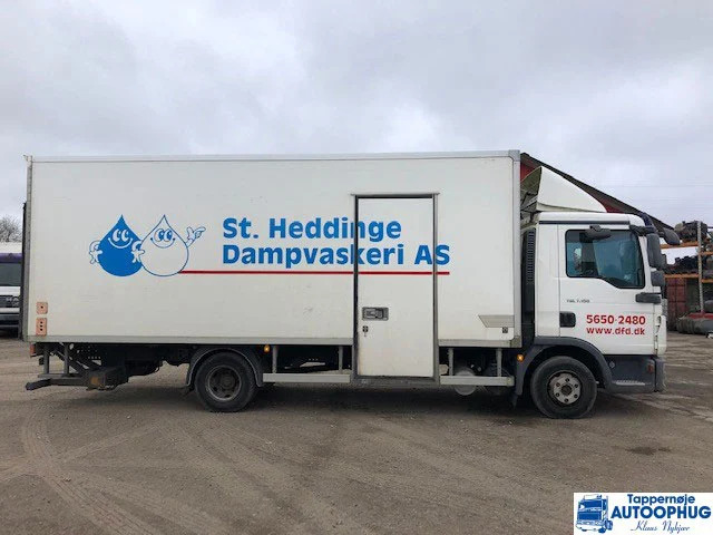 MAN TGL 7.150 - Dobozos felépítményű teherautó: 3 kép. MAN TGL 7.150 - Dobozos felépítményű teherautó: 3 kép.