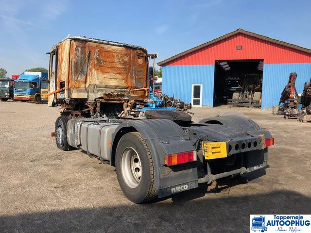 Iveco Stralis 480 E6 - Nyergesvontató: 2 kép. Iveco Stralis 480 E6 - Nyergesvontató: 2 kép.