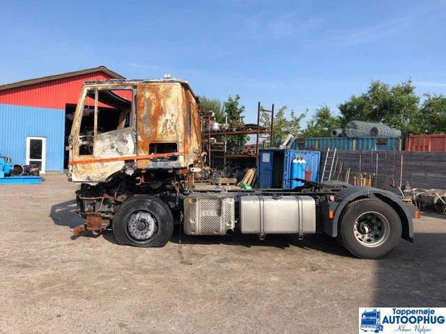 Iveco Stralis 480 E6 - Nyergesvontató: 1 kép. Iveco Stralis 480 E6 - Nyergesvontató: 1 kép.