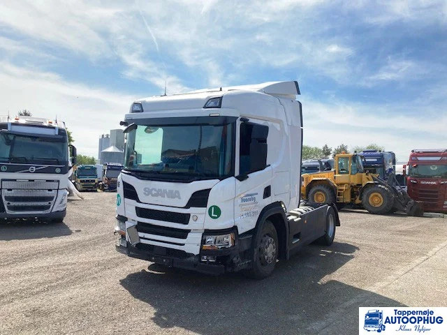 Scania P280 4X2 - Nyergesvontató: 1 kép. Scania P280 4X2 - Nyergesvontató: 1 kép.