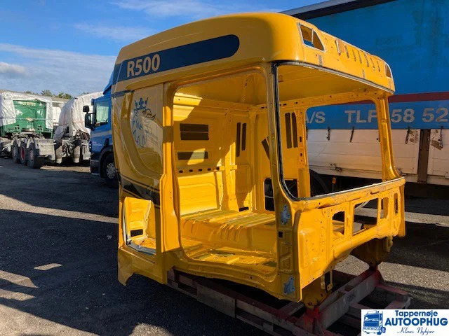 Scania CR 17 N Cab - Fülke és belső tér - Teherautó: 2 kép. Scania CR 17 N Cab - Fülke és belső tér - Teherautó: 2 kép.