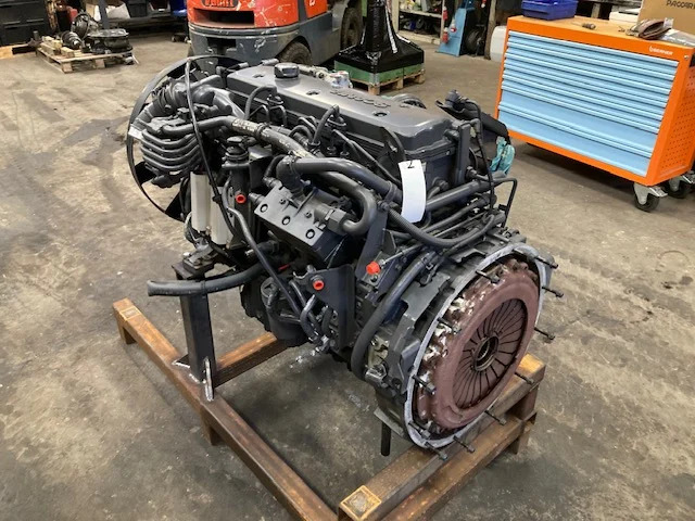 Scania DC07 113 L01 – Scania 3213635 - Motor - Teherautó: 5 kép. Scania DC07 113 L01 – Scania 3213635 - Motor - Teherautó: 5 kép.