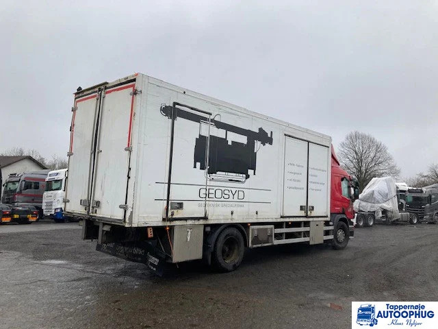 Scania P280 4X2 - Dobozos felépítményű teherautó: 3 kép. Scania P280 4X2 - Dobozos felépítményű teherautó: 3 kép.