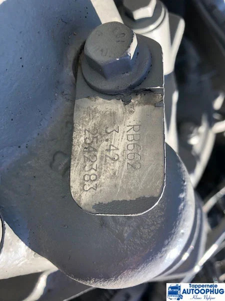 Scania RB662 – 3.42 P/N: 1769866 / 574531 - Differenciálmű - Teherautó: 4 kép. Scania RB662 – 3.42 P/N: 1769866 / 574531 - Differenciálmű - Teherautó: 4 kép.