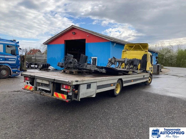 Volvo FL240 - Platós teherautó: 3 kép. Volvo FL240 - Platós teherautó: 3 kép.