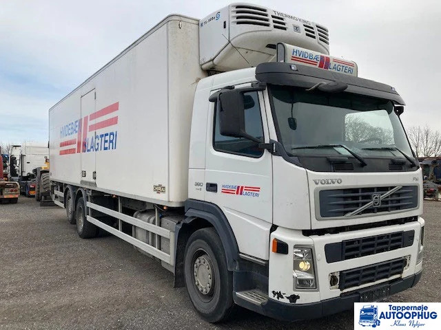 Volvo FM380 M kølekasse - Hűtős teherautó: 2 kép. Volvo FM380 M kølekasse - Hűtős teherautó: 2 kép.
