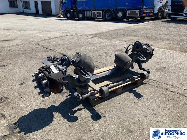 Volvo pusher tag axle stereable – Volvo 21299094 - Tengely és alkatrészek - Teherautó: 1 kép. Volvo pusher tag axle stereable – Volvo 21299094 - Tengely és alkatrészek - Teherautó: 1 kép.