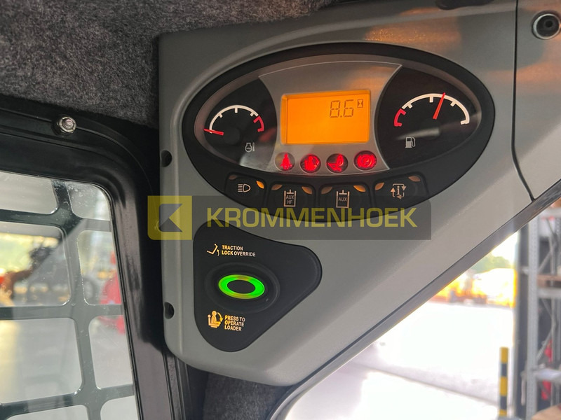 Mini homlokrakodó Bobcat S 100 SJC | 2 speed: 7 kép.