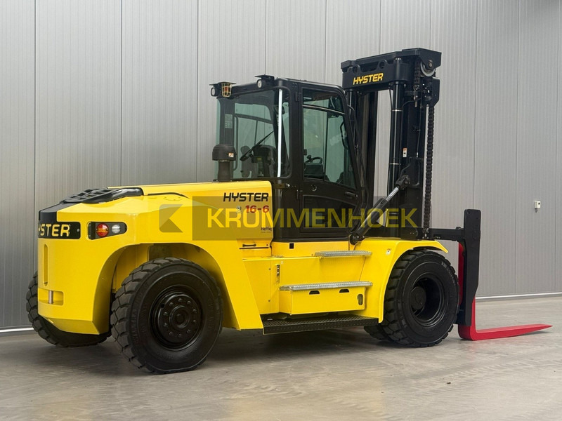 Hyster H 16 XM-6 - Dízel targonca: 4 kép. Hyster H 16 XM-6 - Dízel targonca: 4 kép.