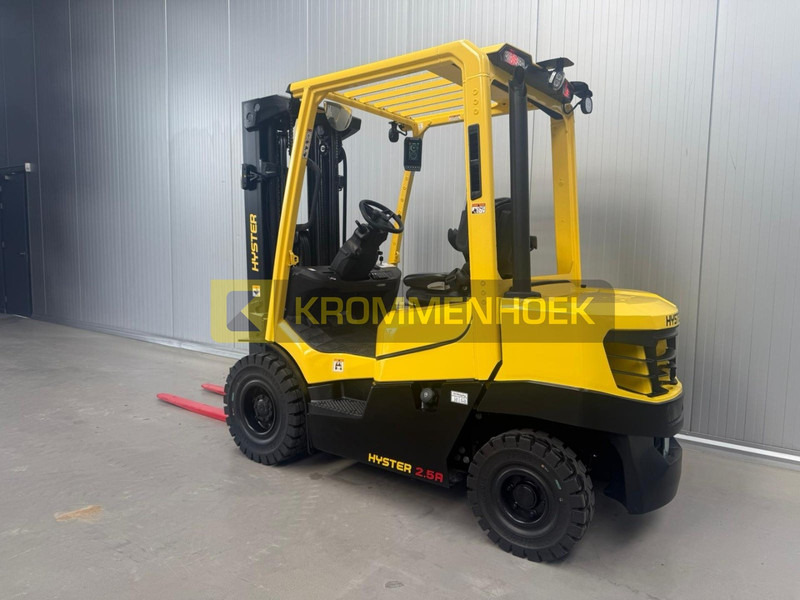 Hyster H 2.5 A - Dízel targonca: 3 kép. Hyster H 2.5 A - Dízel targonca: 3 kép.