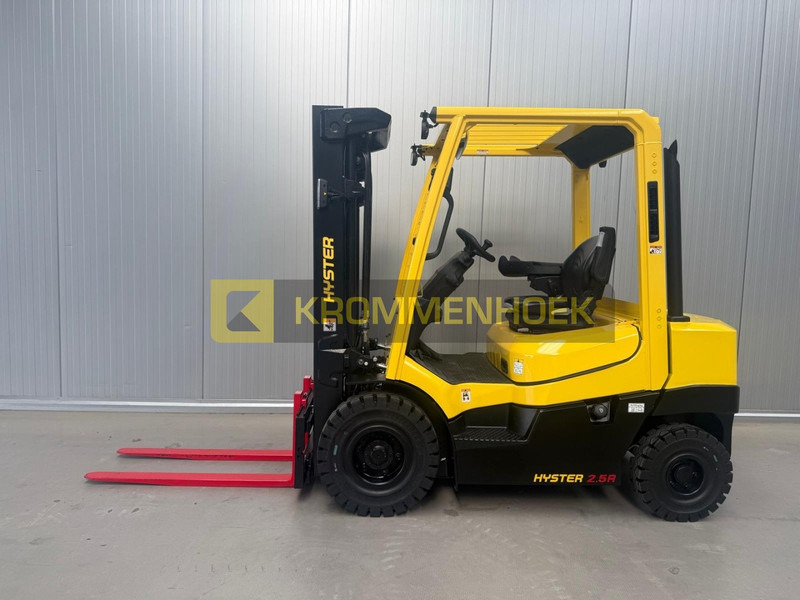 Hyster H 2.5 A - Dízel targonca: 1 kép. Hyster H 2.5 A - Dízel targonca: 1 kép.