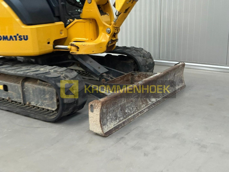 Minikotró Komatsu PC 55 MR-5: 12 kép. Minikotró Komatsu PC 55 MR-5: 12 kép.