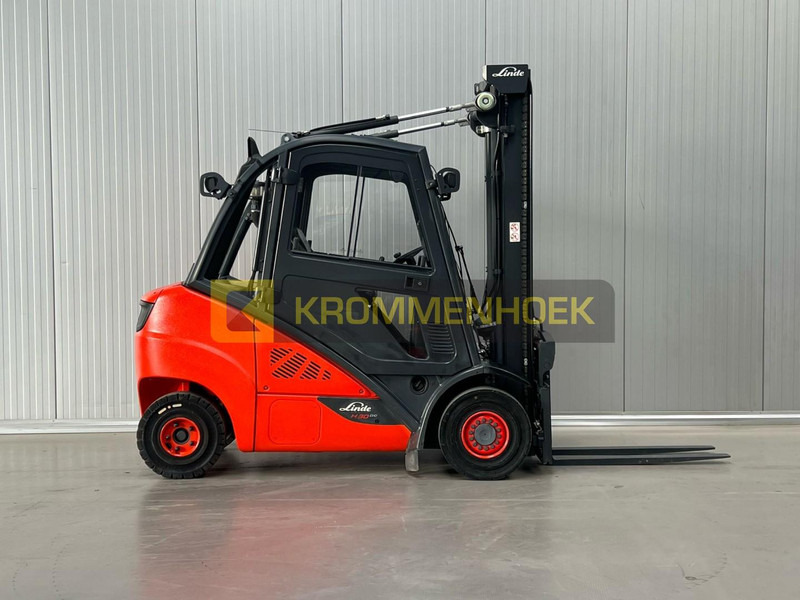 Linde H 30 D - Dízel targonca: 5 kép. Linde H 30 D - Dízel targonca: 5 kép.