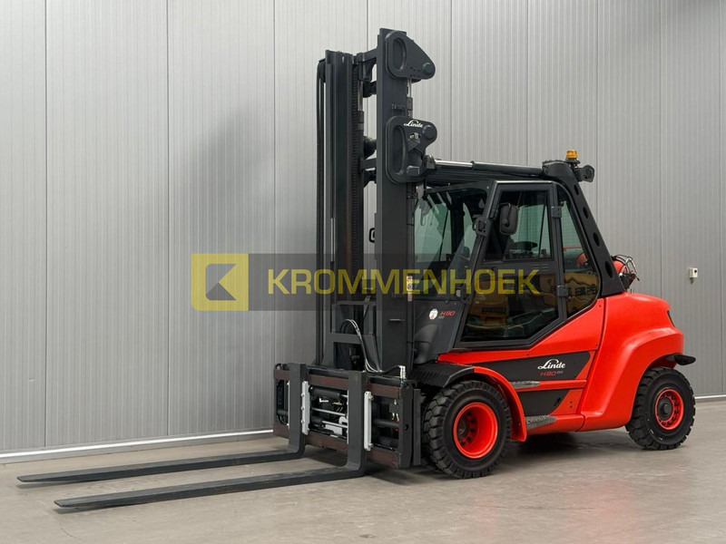 Linde H 80 T-900 - Gázüzemű targonca: 2 kép. Linde H 80 T-900 - Gázüzemű targonca: 2 kép.