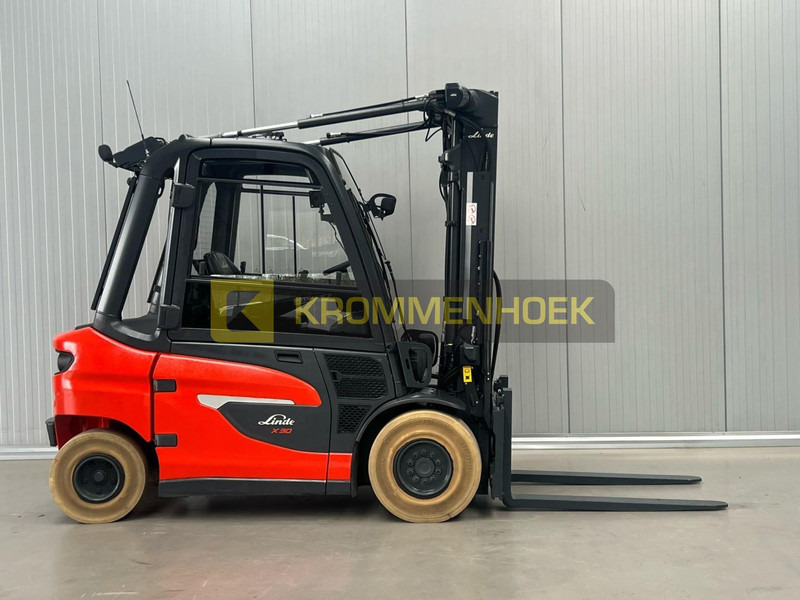 Linde X 30 - Elektromos targonca: 5 kép. Linde X 30 - Elektromos targonca: 5 kép.