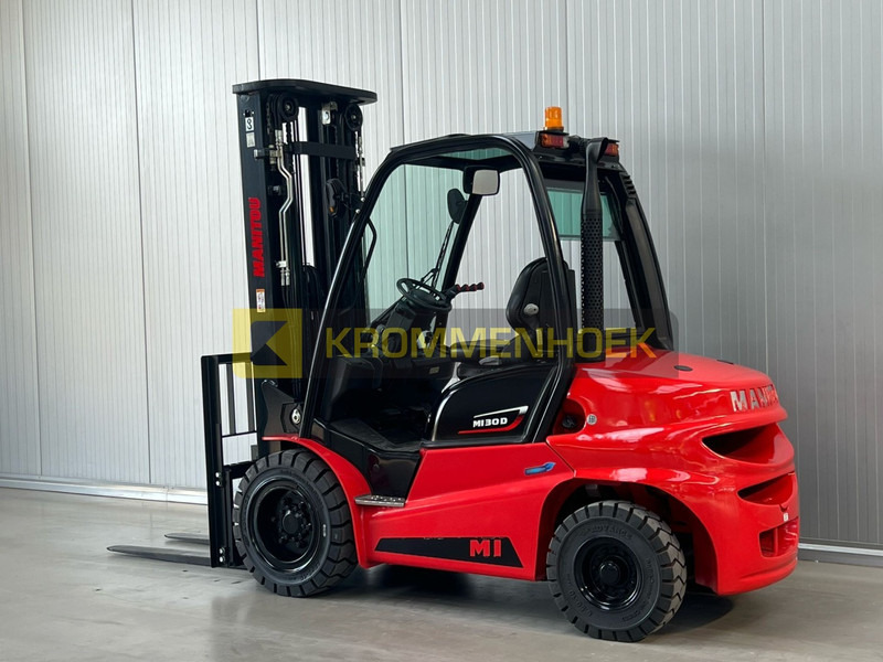 Manitou MI 30 D - Dízel targonca: 3 kép. Manitou MI 30 D - Dízel targonca: 3 kép.