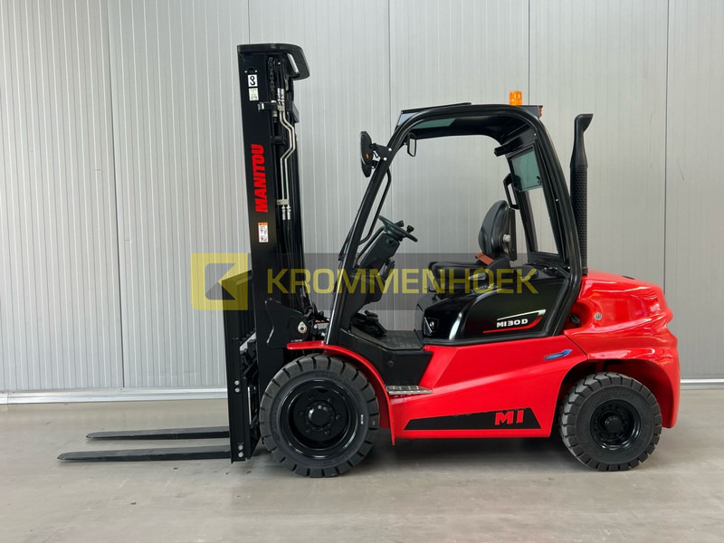 Manitou MI 30 D - Dízel targonca: 1 kép. Manitou MI 30 D - Dízel targonca: 1 kép.