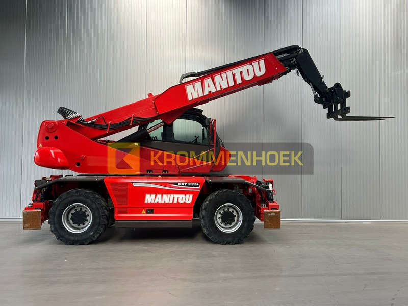 Manitou MRT 2150 Privilege plus - Teleszkópos rakodó: 5 kép. Manitou MRT 2150 Privilege plus - Teleszkópos rakodó: 5 kép.