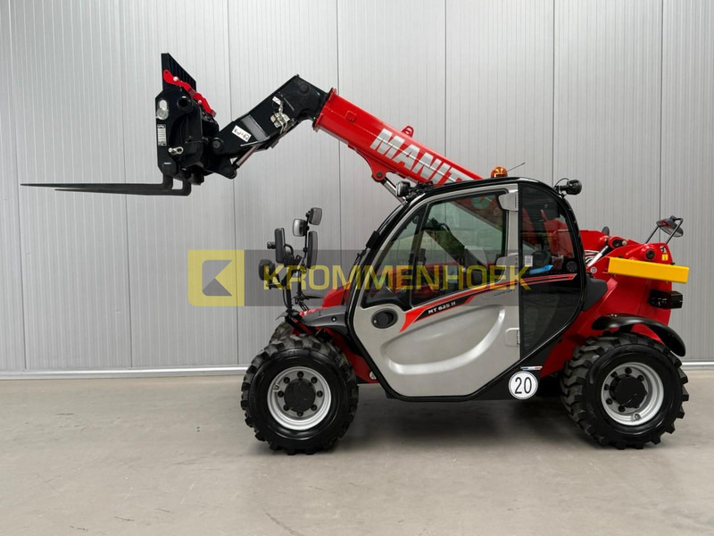 Manitou MT 625 H Comfort 75K ST5 - Teleszkópos rakodó: 1 kép. Manitou MT 625 H Comfort 75K ST5 - Teleszkópos rakodó: 1 kép.
