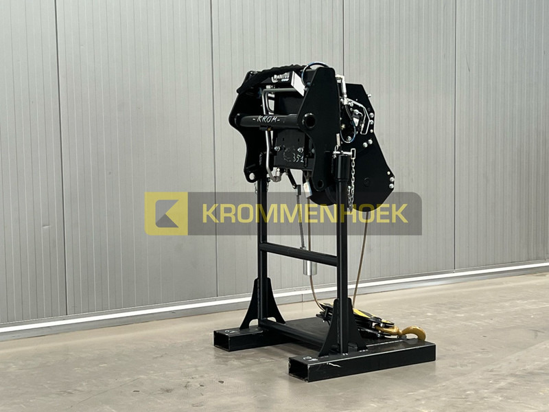 Manitou W6000 Lier 6 ton - Csörlő - Teleszkópos rakodó: 4 kép. Manitou W6000 Lier 6 ton - Csörlő - Teleszkópos rakodó: 4 kép.
