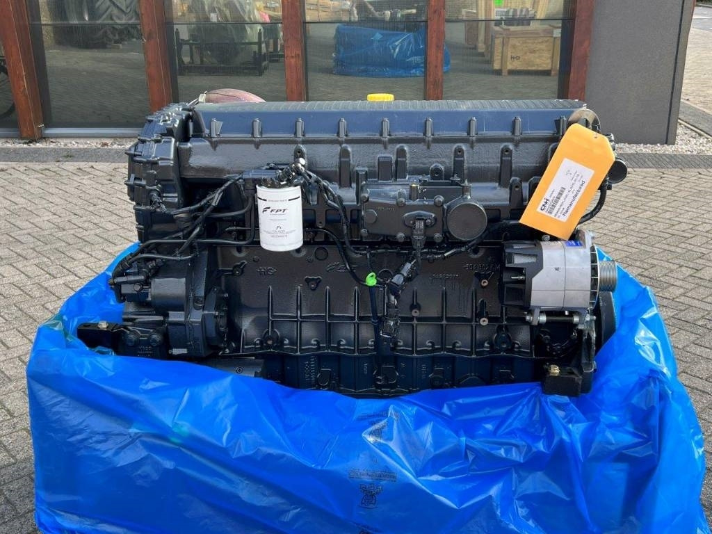 CNH Moteur - FPT Cursor 13 - F3CE0684C - Motor - Mezőgazdasági gépek: 1 kép. CNH Moteur - FPT Cursor 13 - F3CE0684C - Motor - Mezőgazdasági gépek: 1 kép.