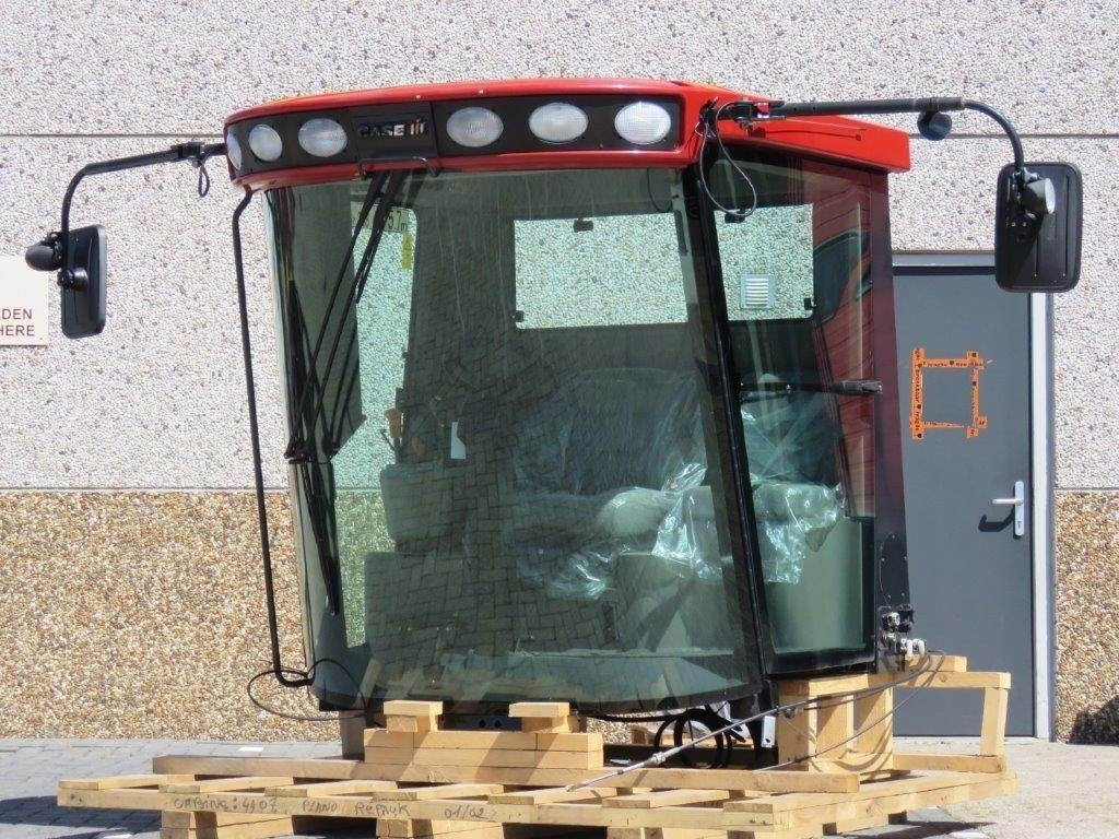 Case AFX - Fülke - Építőipari gépek: 2 kép. Case AFX - Fülke - Építőipari gépek: 2 kép.