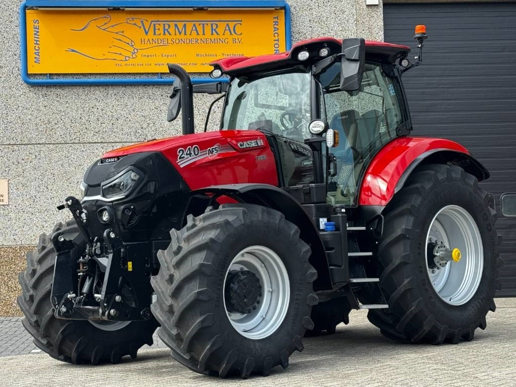 Case IH 240CVX, AFS, 2023, frontlinkage, 790u!! - Traktor: 1 kép. Case IH 240CVX, AFS, 2023, frontlinkage, 790u!! - Traktor: 1 kép.