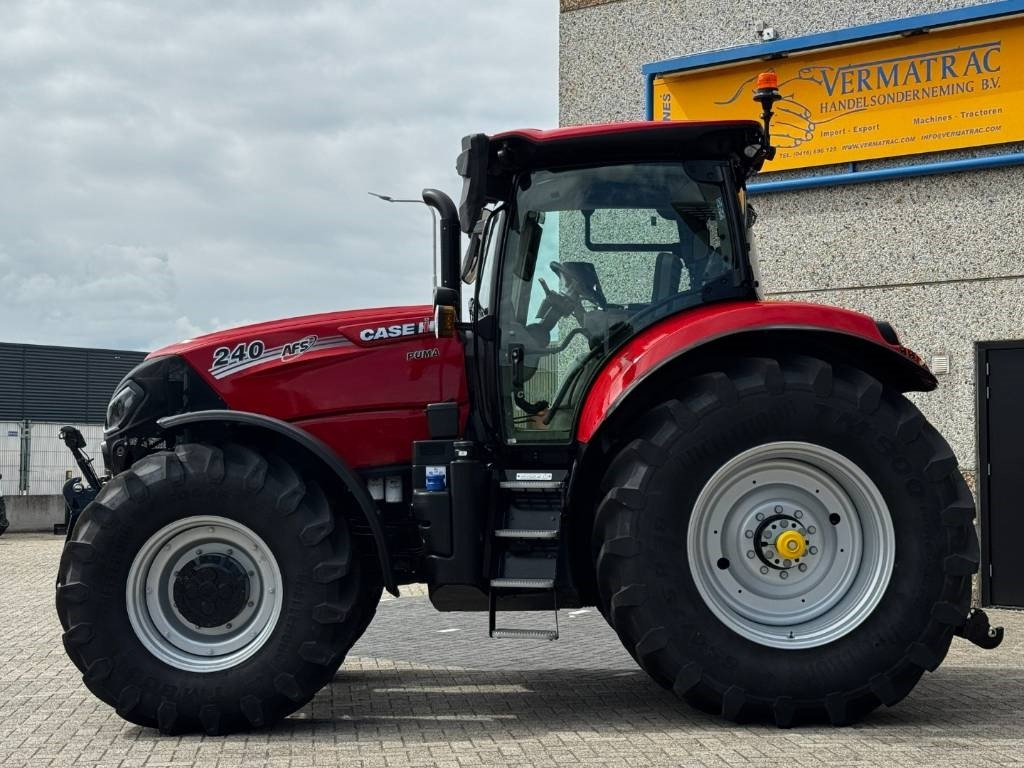 Case IH 240CVX, AFS, 2023, frontlinkage, 790u!! - Traktor: 3 kép. Case IH 240CVX, AFS, 2023, frontlinkage, 790u!! - Traktor: 3 kép.