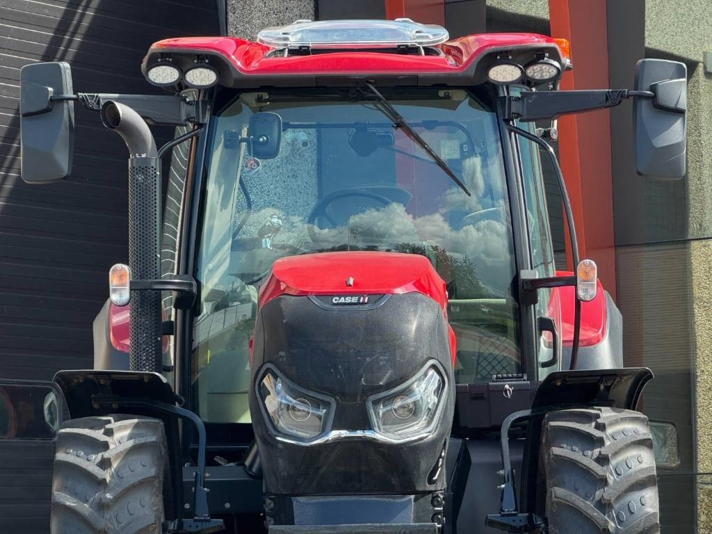 Case IH Vestrum 130CVX, suspension, air, 2023! - Traktor: 4 kép. Case IH Vestrum 130CVX, suspension, air, 2023! - Traktor: 4 kép.