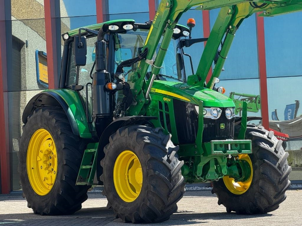 John Deere 6110M, 2021, Auto Power, 623R frontloader!! - Traktor: 4 kép. John Deere 6110M, 2021, Auto Power, 623R frontloader!! - Traktor: 4 kép.