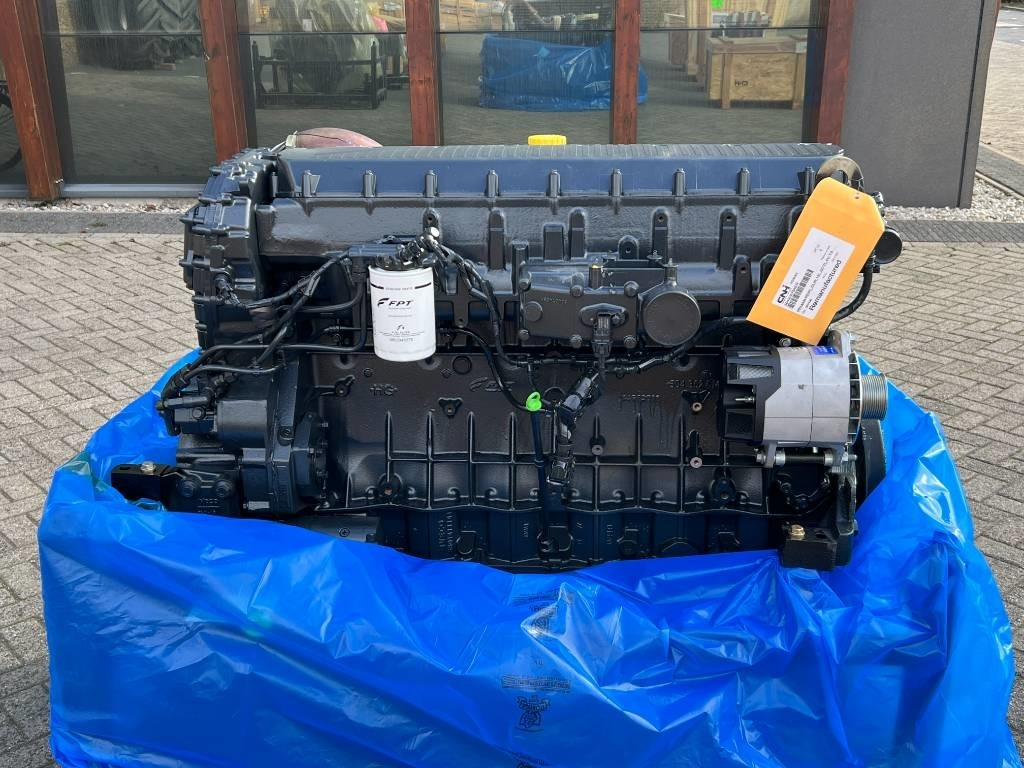 New Holland Cursor 9, 10, 11, 13 - Motor - Mezőgazdasági gépek: 1 kép. New Holland Cursor 9, 10, 11, 13 - Motor - Mezőgazdasági gépek: 1 kép.