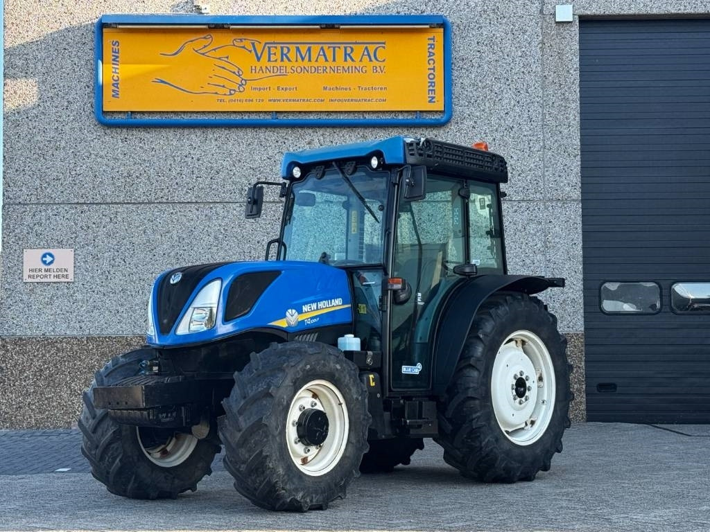 New Holland T4.100 DC, Low Profile, 2019, 3013 hours!! - Traktor: 1 kép. New Holland T4.100 DC, Low Profile, 2019, 3013 hours!! - Traktor: 1 kép.
