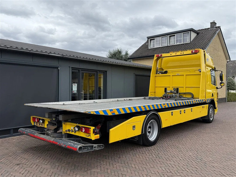 DAF CF 65.300 Towtruck Depannage Lier Brille Sleeper 640x242x104 cm - Vontató: 4 kép. DAF CF 65.300 Towtruck Depannage Lier Brille Sleeper 640x242x104 cm - Vontató: 4 kép.