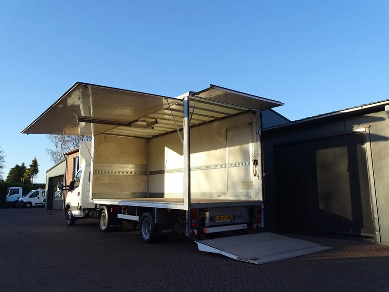 Iveco Daily 35C17 BE PODIUM OPLEGGER 3800 KG LBW 1.5 ton - Nyergesvontató: 3 kép. Iveco Daily 35C17 BE PODIUM OPLEGGER 3800 KG LBW 1.5 ton - Nyergesvontató: 3 kép.