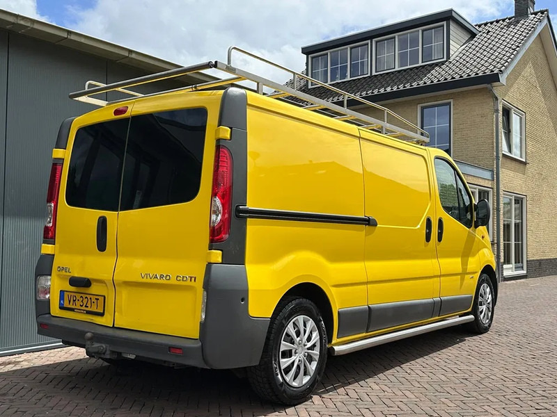 Opel Vivaro 2.0CDTI 84KW 2.9 TON L2H1 3ZITS AIRCO IMPERIAL - Kis furgon: 2 kép. Opel Vivaro 2.0CDTI 84KW 2.9 TON L2H1 3ZITS AIRCO IMPERIAL - Kis furgon: 2 kép.