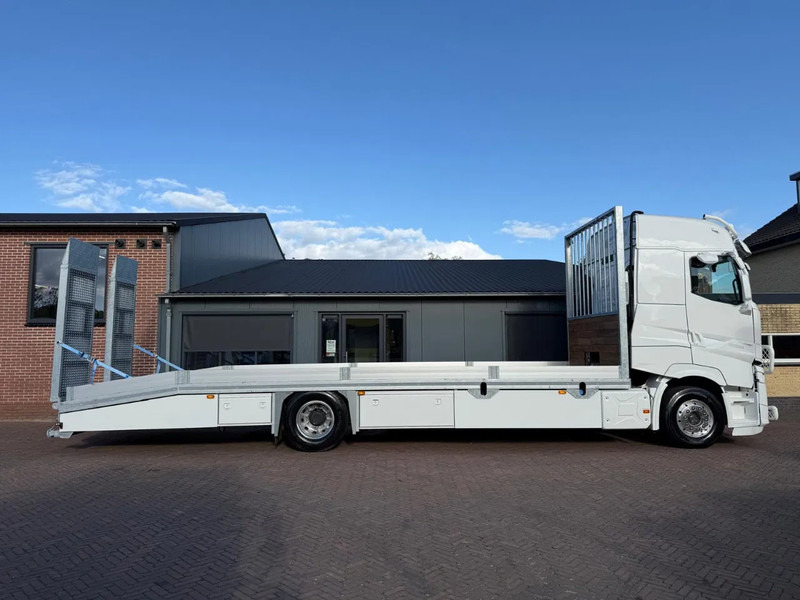 Renault T530 HIGH SHOWTRUCK Unused MULTI Transporter Full Option! - Autószállító teherautó: 2 kép. Renault T530 HIGH SHOWTRUCK Unused MULTI Transporter Full Option! - Autószállító teherautó: 2 kép.