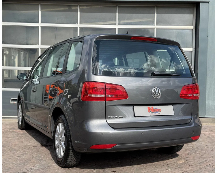 Volkswagen Touran 1.2 TSI 105pk 7 Pers LMV export - Autó: 4 kép. Volkswagen Touran 1.2 TSI 105pk 7 Pers LMV export - Autó: 4 kép.