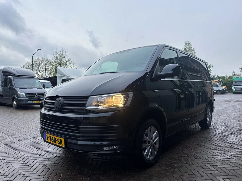 Volkswagen Transporter 2.0 TDI 150PK AUTOMAAT LEER NAVI LMV - Kis furgon: 3 kép. Volkswagen Transporter 2.0 TDI 150PK AUTOMAAT LEER NAVI LMV - Kis furgon: 3 kép.