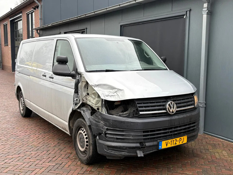 Volkswagen Transporter Lichte Schade 2.0 tdi L2 Carplay PDC boekjes Carpas - Kis furgon: 1 kép. Volkswagen Transporter Lichte Schade 2.0 tdi L2 Carplay PDC boekjes Carpas - Kis furgon: 1 kép.