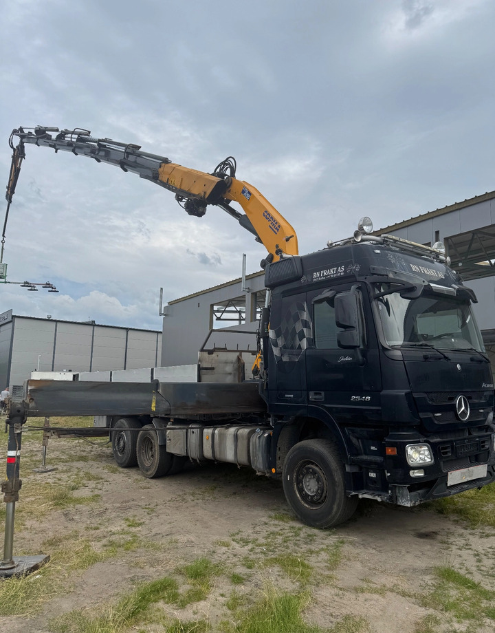 MERCEDES-BENZ ACTROS 2648 HDS 44TON /M 28 METRÓW R/C - Darus autó: 5 kép. MERCEDES-BENZ ACTROS 2648 HDS 44TON /M 28 METRÓW R/C - Darus autó: 5 kép.