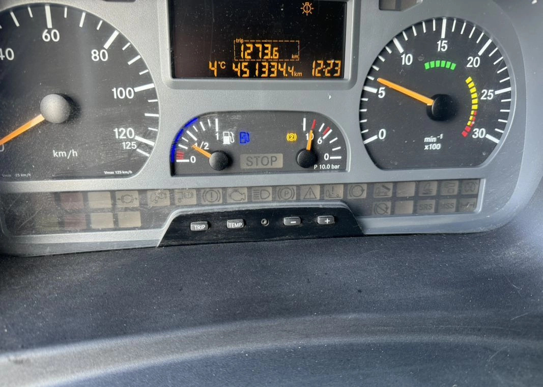 MERCEDES-BENZ ATEGO 1324 Sprowadzony - Hőszigetelt teherautó: 5 kép. MERCEDES-BENZ ATEGO 1324 Sprowadzony - Hőszigetelt teherautó: 5 kép.