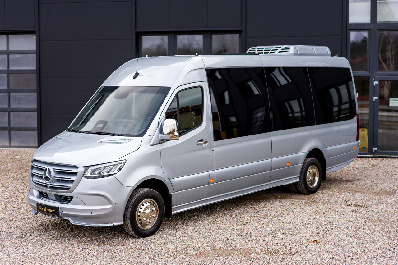 MERCEDES-BENZ SPRINTER 519 CDI (MB BUSPERFECT) - Minibusz, Kisbusz: 1 kép. MERCEDES-BENZ SPRINTER 519 CDI (MB BUSPERFECT) - Minibusz, Kisbusz: 1 kép.