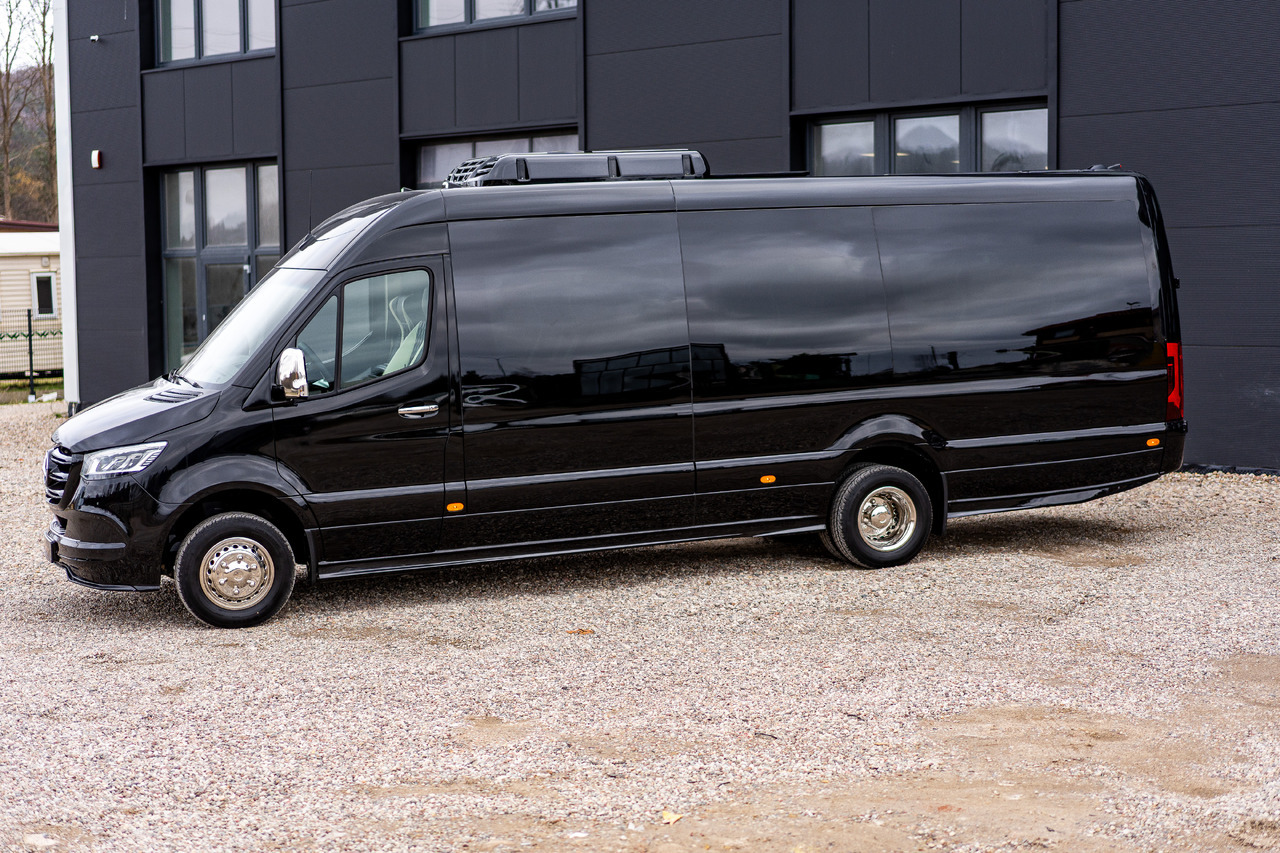 MERCEDES-BENZ SPRINTER 519 CDI (MB BUSPERFECT) - Minibusz, Kisbusz: 3 kép. MERCEDES-BENZ SPRINTER 519 CDI (MB BUSPERFECT) - Minibusz, Kisbusz: 3 kép.