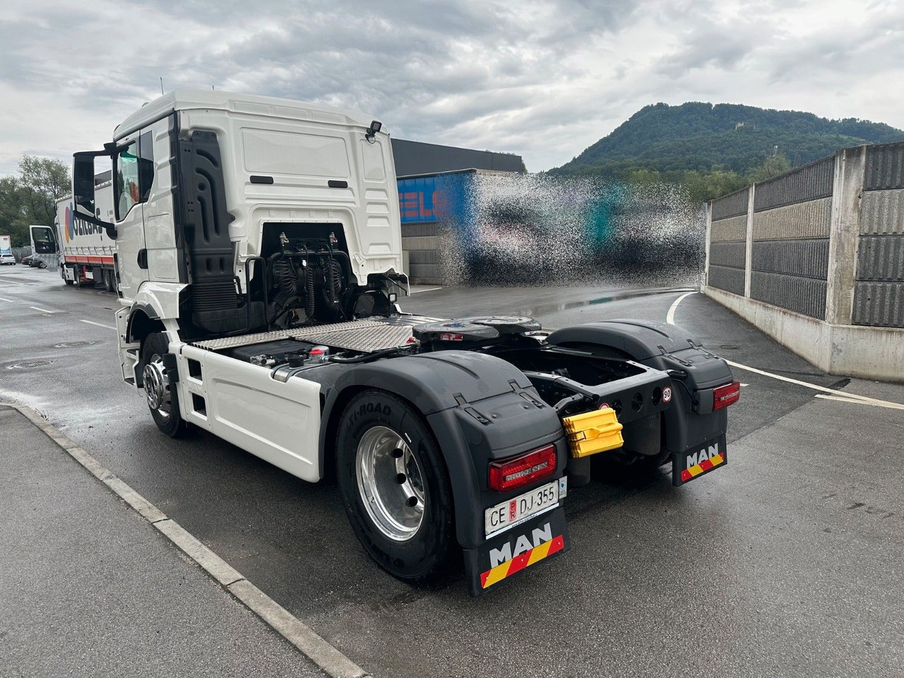 MAN TGS 18.440 4X2 BLS Kipphydraulik Klima LED - Nyergesvontató: 3 kép. MAN TGS 18.440 4X2 BLS Kipphydraulik Klima LED - Nyergesvontató: 3 kép.