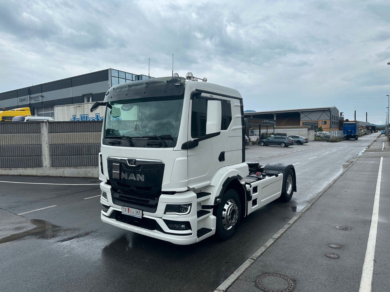 MAN TGS 18.440 4X2 BLS Kipphydraulik Klima LED - Nyergesvontató: 2 kép. MAN TGS 18.440 4X2 BLS Kipphydraulik Klima LED - Nyergesvontató: 2 kép.