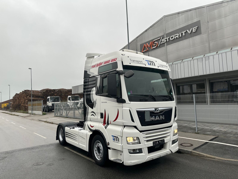 MAN TGX 18.500 - Nyergesvontató: 1 kép. MAN TGX 18.500 - Nyergesvontató: 1 kép.