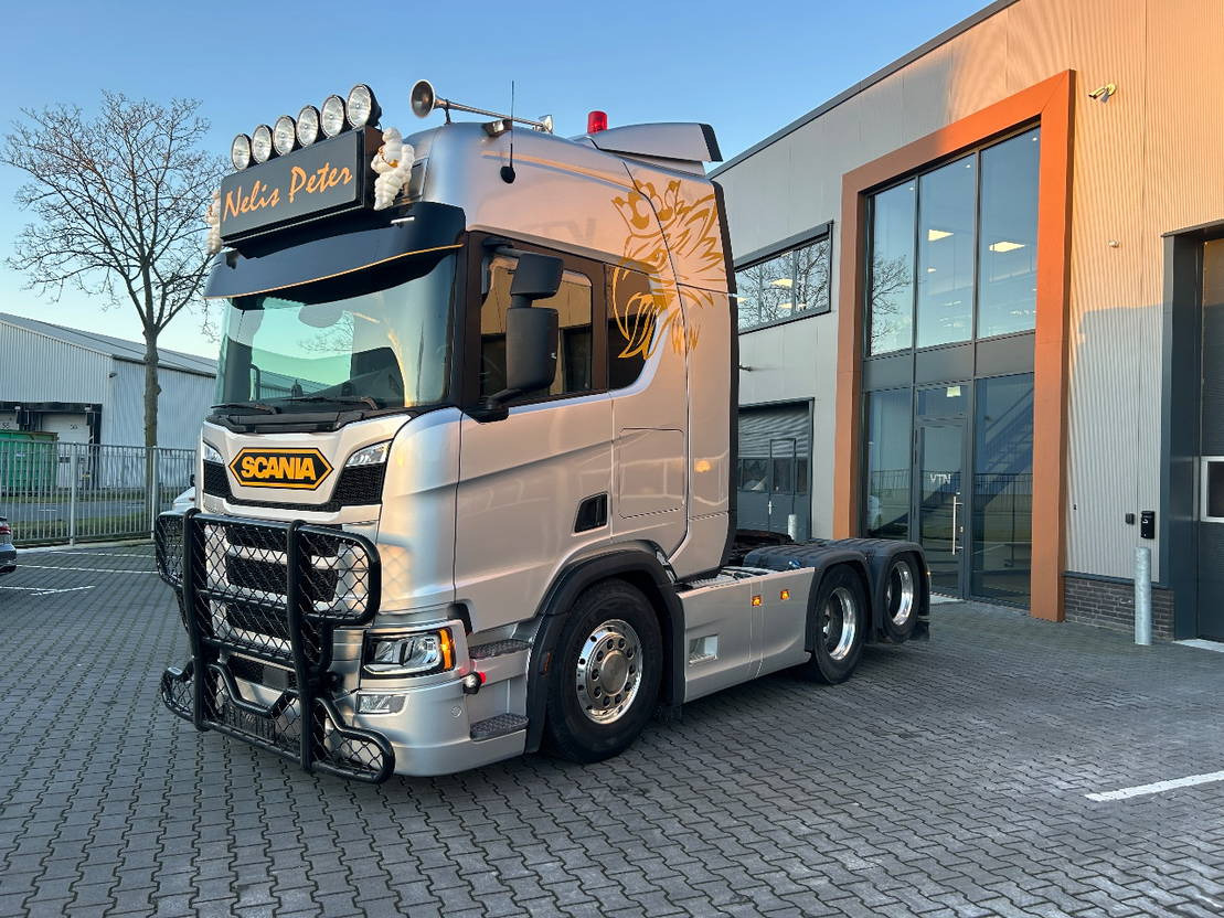 Scania R450 Boogie Showroomconditie - Nyergesvontató: 1 kép. Scania R450 Boogie Showroomconditie - Nyergesvontató: 1 kép.
